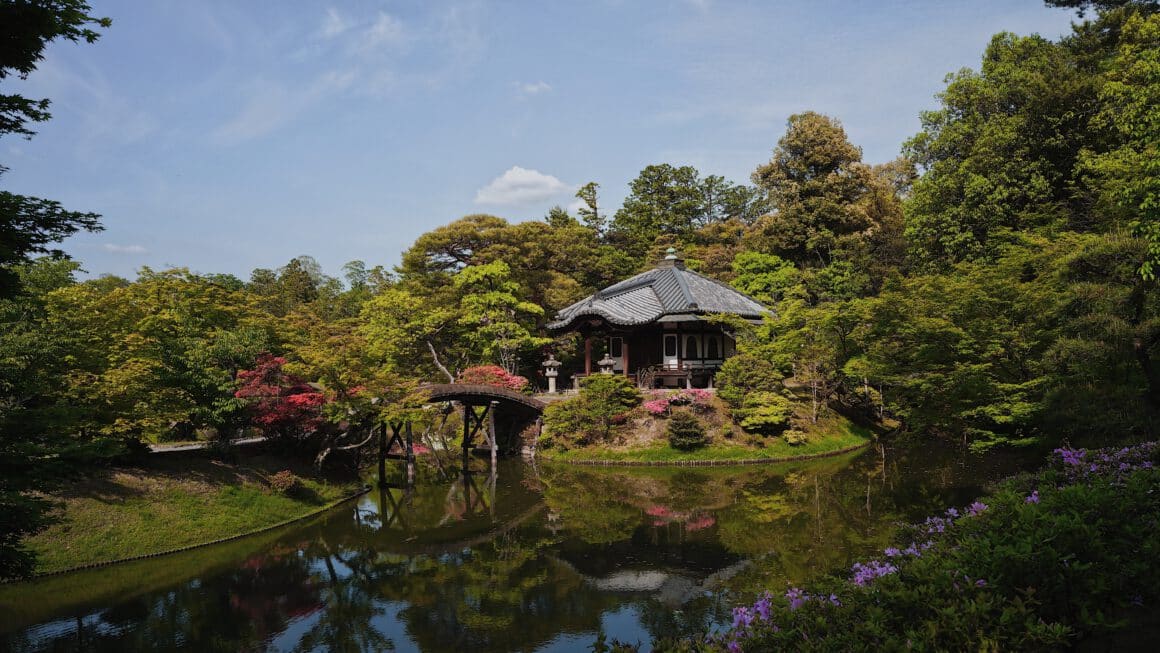 Japanischer Garten: Ästhetik und Naturverbundenheit