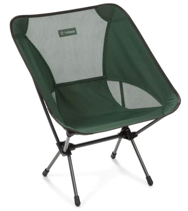 Die Helinox Chair One in der Farbe FOREST GREEN.