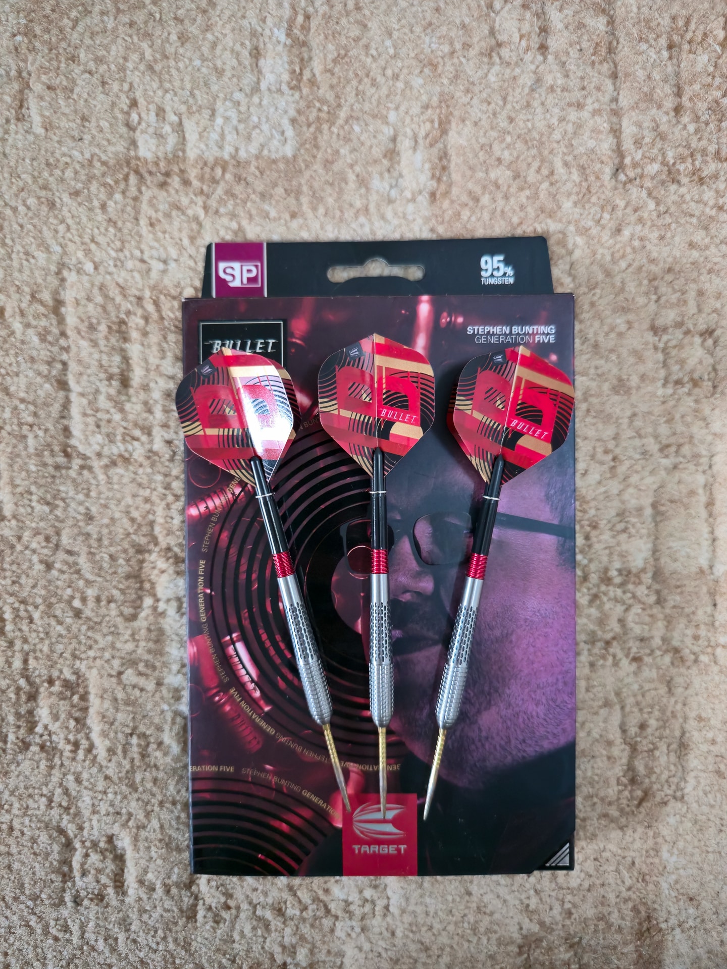 Verkaufsverpackung Target Stephen Bunting Gen 5 mit drei vormontierten Darts