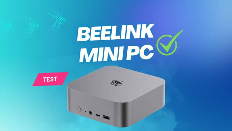 Beelink Mini PC Test: grauer Beelink-Mini-PC vor blauem Verlauf mit Check-Symbol und „Beelink Mini PC“-Schriftzug.